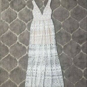 Lulu’s White Crochet Maxi Dress *Never Worn*